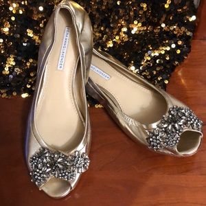 Vera Wang Pale Gold Peep Toe Ballet Flats 10 NWOT